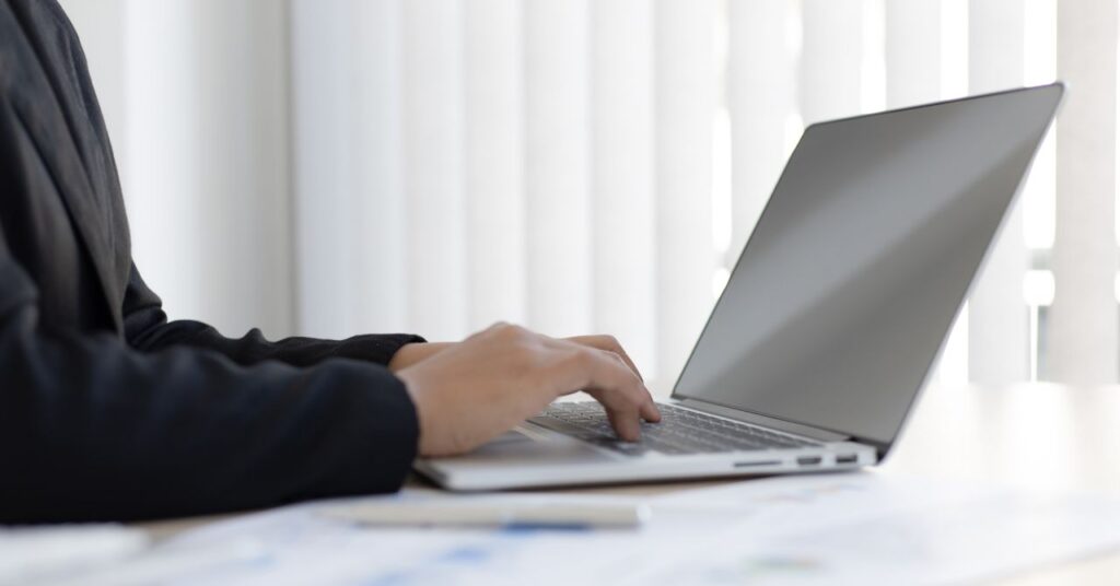 泉州、和歌山、南大阪で月額1万円からのホームページ制作